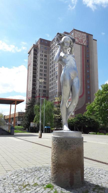 A Pousada Cooliving Praga Exterior foto